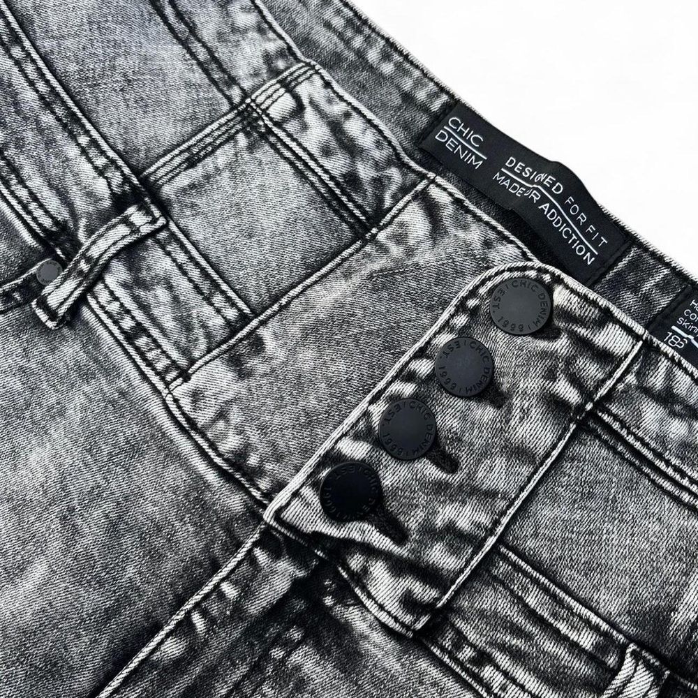 Addiction Women's High Rise Stonewashed Jeans - Picture 4 of 8